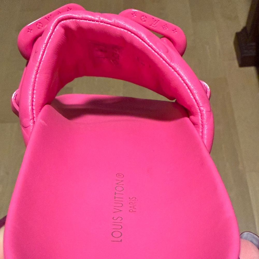 Louis Vuitton Fuchsia Chain Mules - Picture 8 of 8